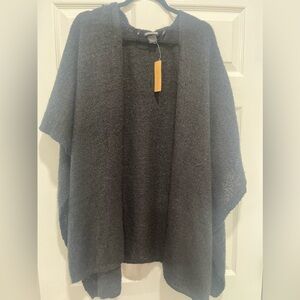 Steve Madden poncho/scarf